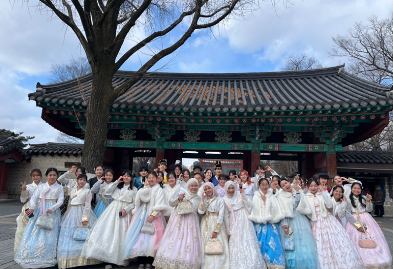 전북대 ‘더 필링코리아’, 외국인 학생들 한국문화 체험 열풍